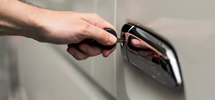 Why Choose Our Auto Locksmith Team in Sarnia, ON?